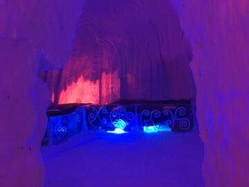 Фото номера Snow Iglu Отель SnowLounge AuroraHut Glass Igloos &amp; Ice Hotel г. Салла 6