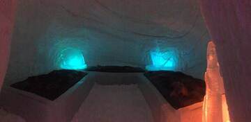 Фото номера Snow Iglu Отель SnowLounge AuroraHut Glass Igloos &amp; Ice Hotel г. Салла 3