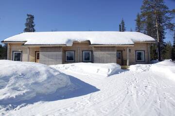 Фото номера Вилла с 3 спальнями Дома для отпуска Villa Kuukkeli г. Салла 26